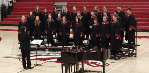 The PCM High School choir sings in their concert on Nov. 1. 