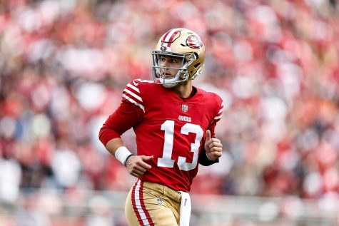 Because of injuries, Brock Purdy is now starting for the San Francisco 49ers. Photo by marca.com.